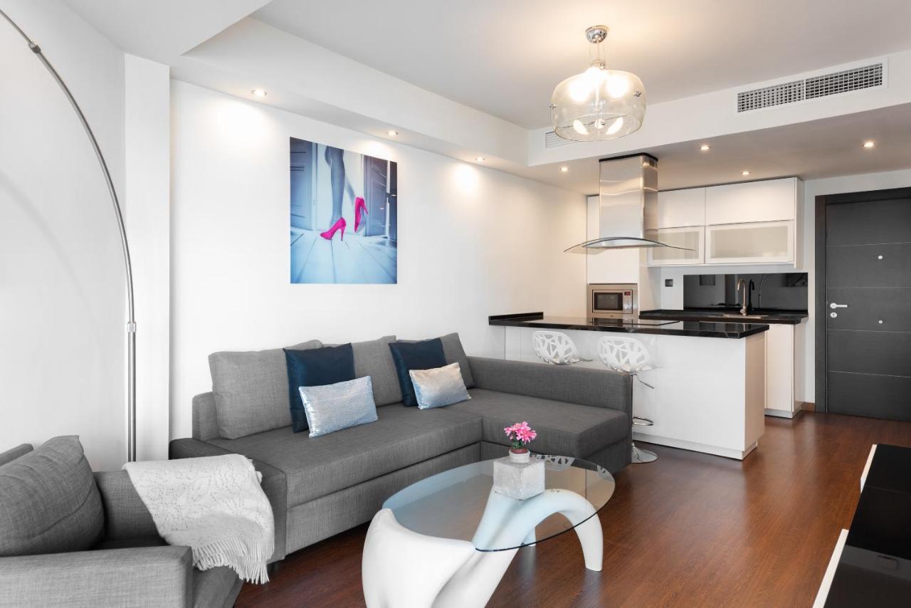 Seaview Apartment *